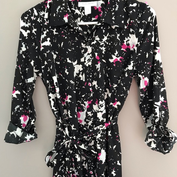 Size Small Motherhood Maternity Wrap Dress - Picture 5 of 5